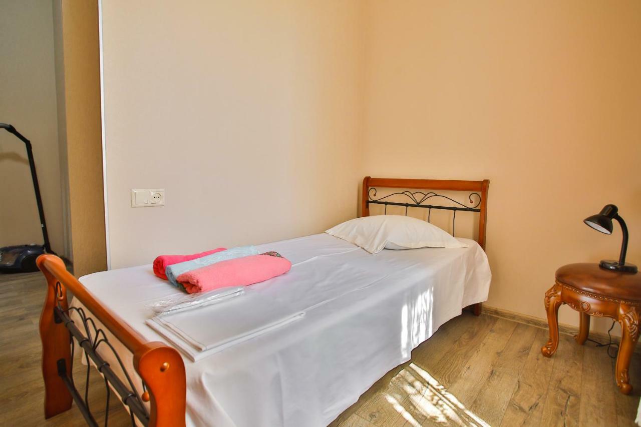 Apartment Anano Кутаиси Екстериор снимка