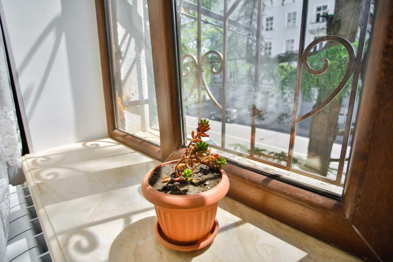 Apartment Anano Кутаиси Екстериор снимка